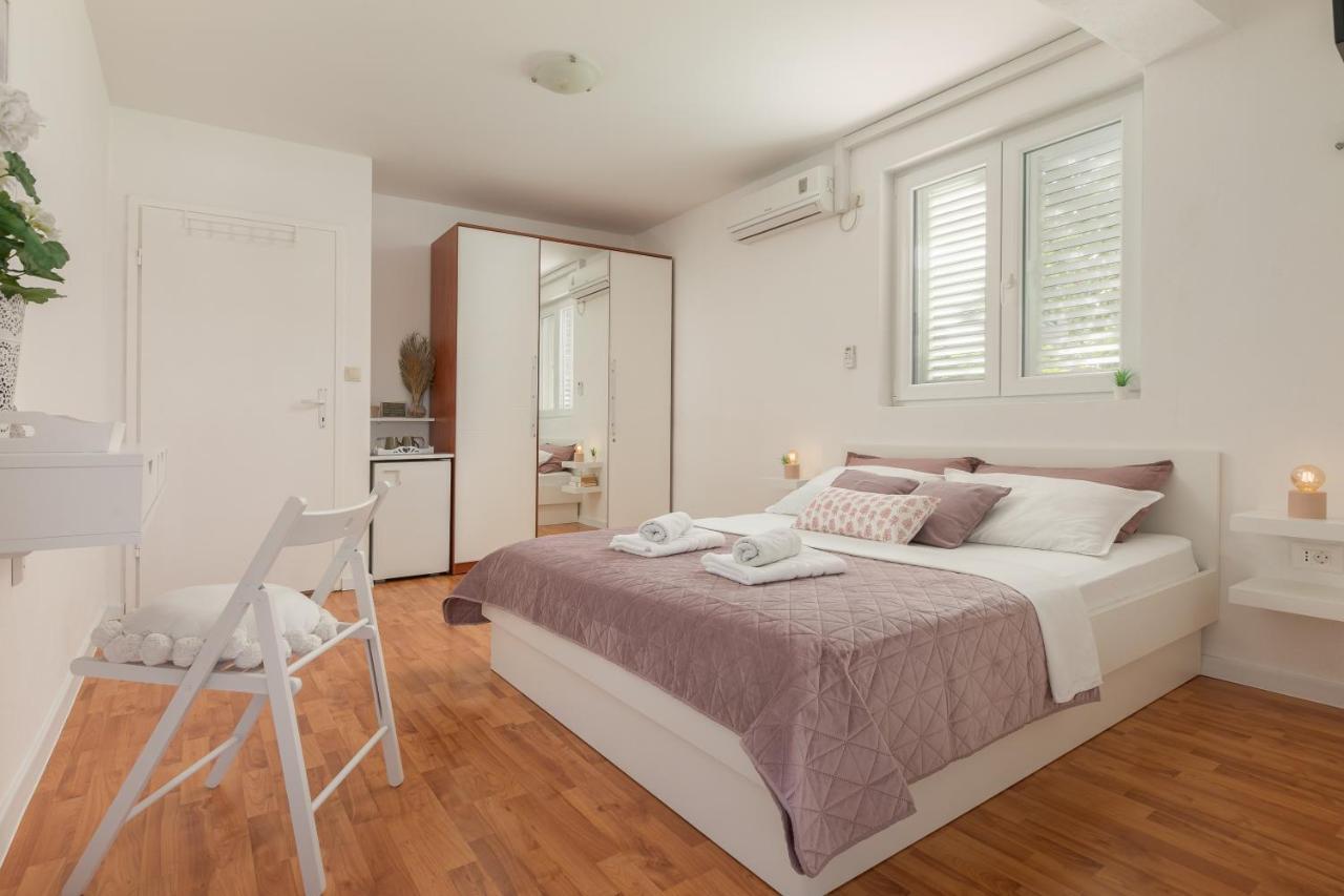 Apartments & Rooms Joy Of Life In ماكارسكا المظهر الخارجي الصورة